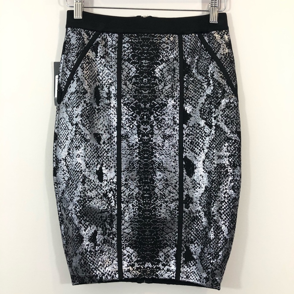 NWT Guess SnakeSkin Foil Black Pencil Skirt - Picture 5 of 6